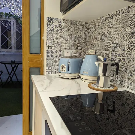 Modern & Cosy 1 Bed Maisonette - Close To Salina Bay Apartament *